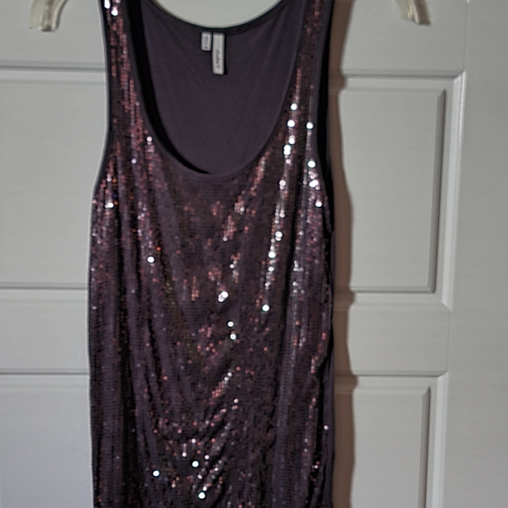 Studio Y Sequined Charcoal Scoop Neck Tank Top Medium Great Condition - Picture 11 of 15